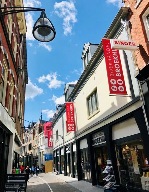 Boekhandel Broekhuis geopend in Deventer